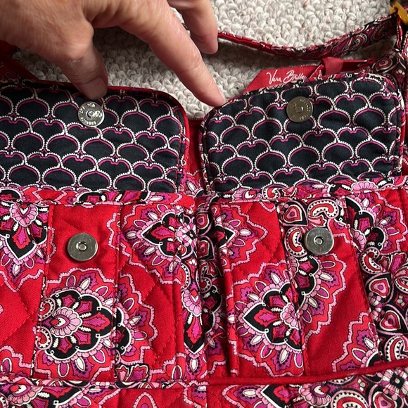 Vera Bradley red crossbody bag - Picture 2 of 8